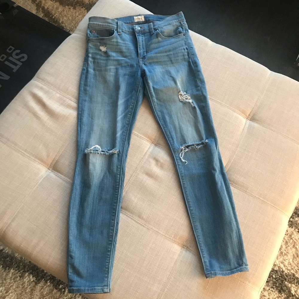 Hudson Distressed Jeans Size 27